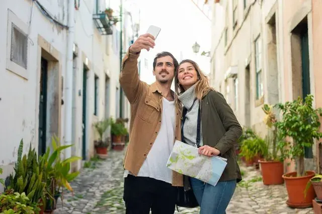 smart travel guide