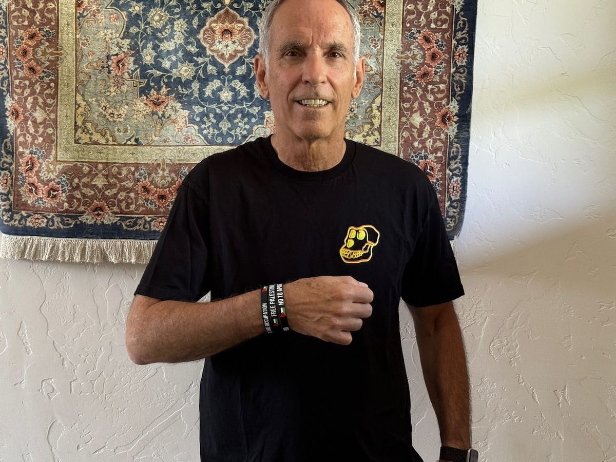 Vail Valley Foundation threw me out of the Norah Jones concert for wearing this