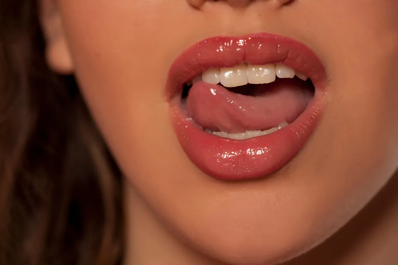 Erotic story girl sucking