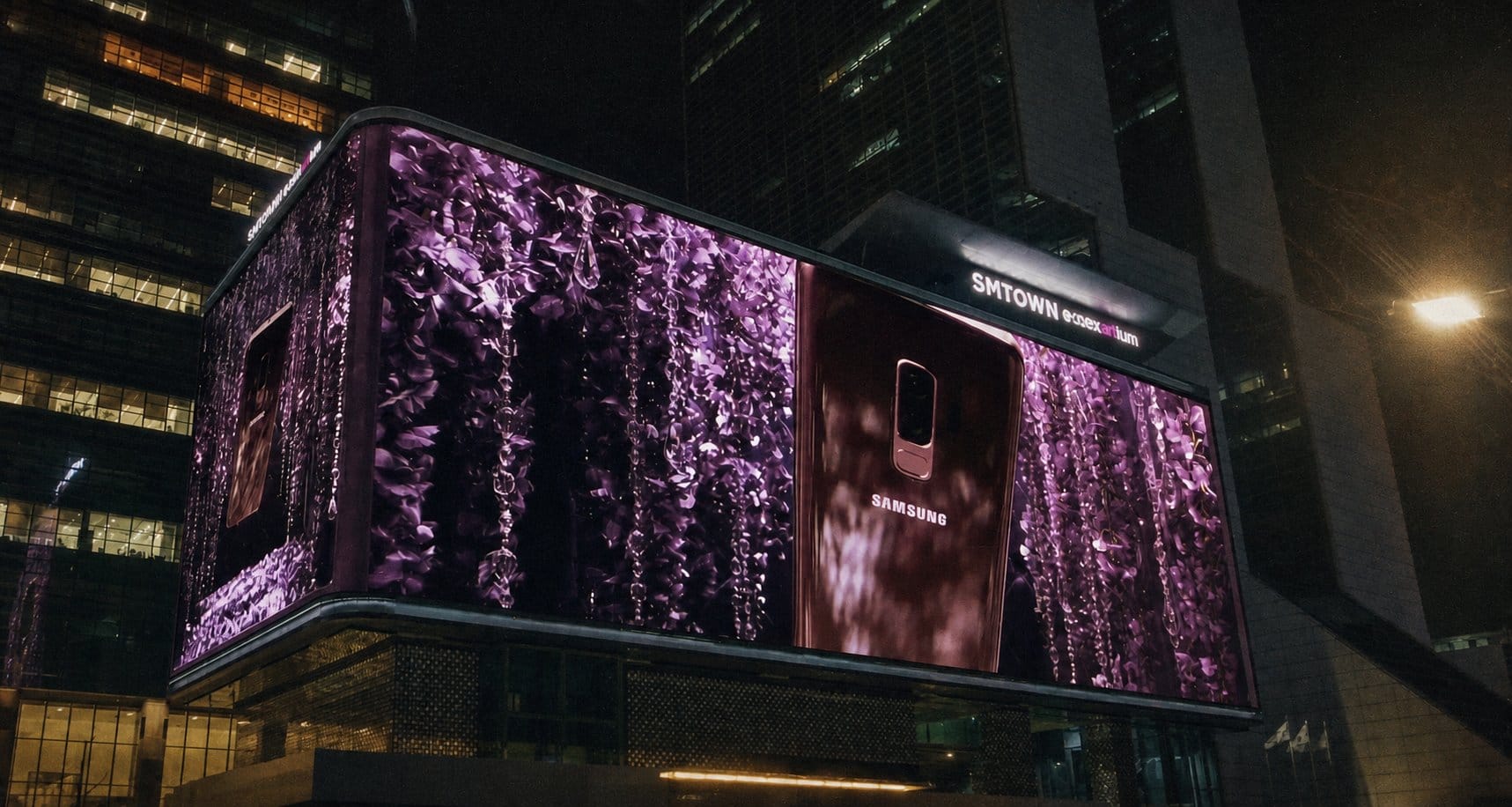K-Pop Square LED screen Samseong-dong