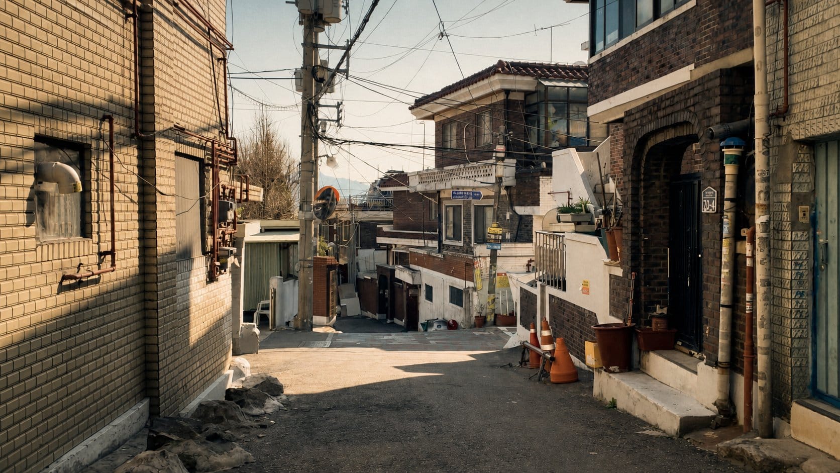 Usadan-ro alley Itaewon