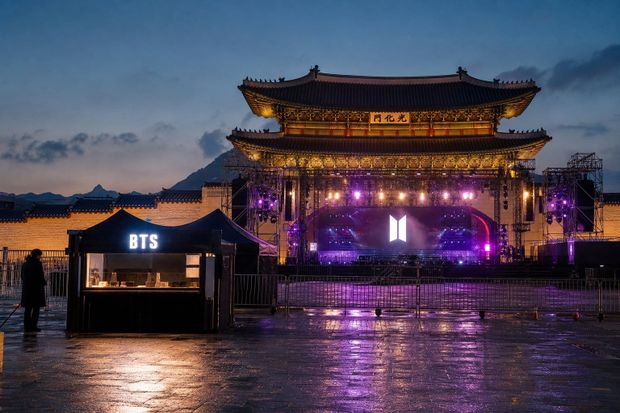 K-Pop粉丝赴韩旅游2026：演唱会、观光团与首尔圣地