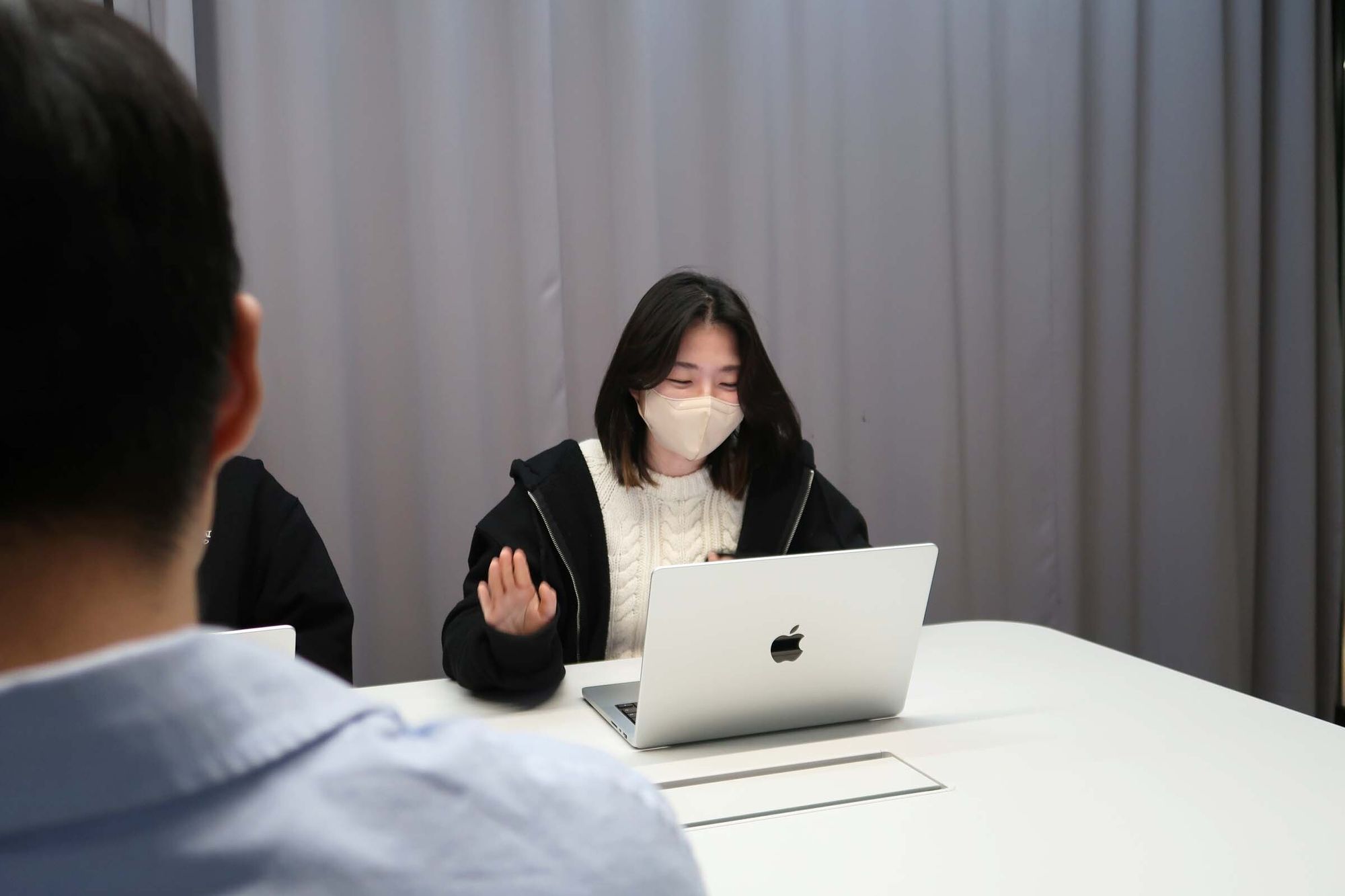 채용관리솔루션 그리팅 설명에 신이 난 프로덕트 디자이너 혜림님