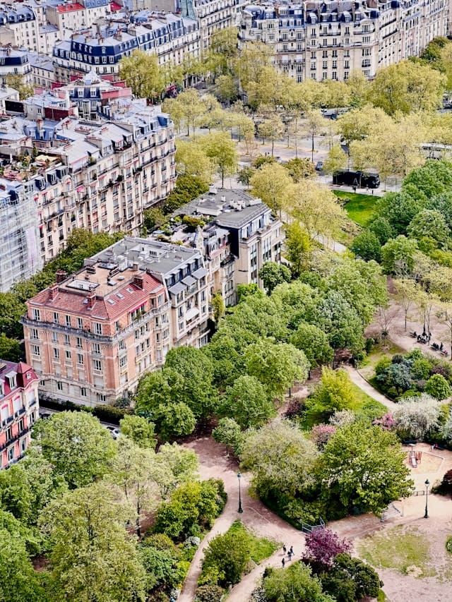Le prix du silence : pourquoi les logements calmes valent plus cher ?