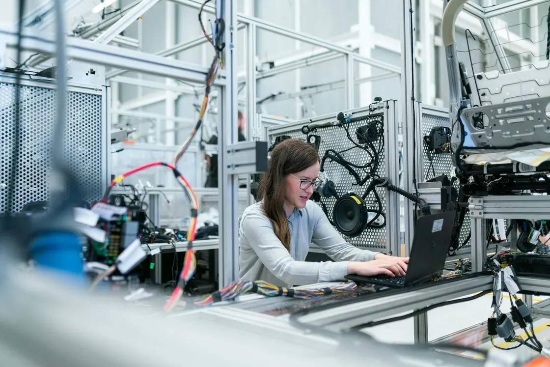 Branding Beyond the Logo: Factory Start-Ups Building Brand Reputation