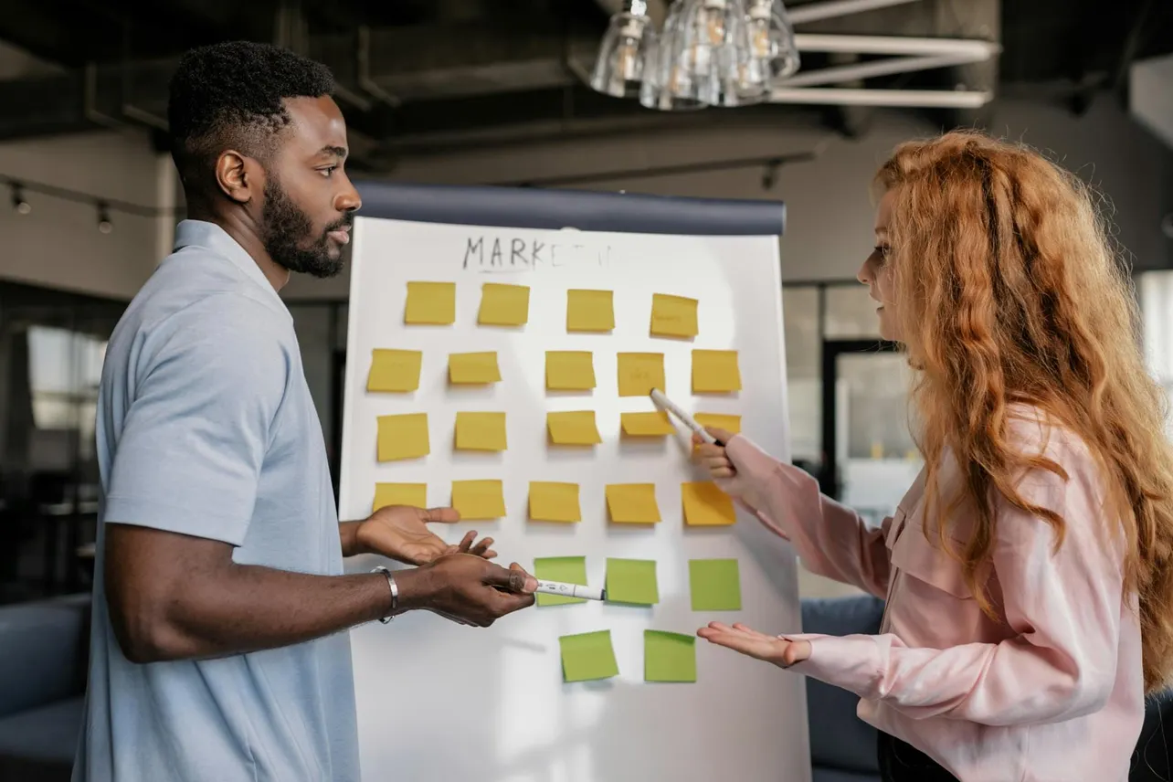 Real World Marketing Techniques To Mix Into Your Digital Marketing Strategy
