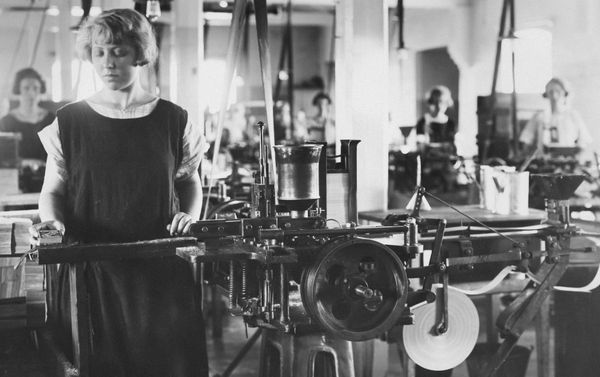 Feminism as a Media Effect: The Chain of Gender Reversals