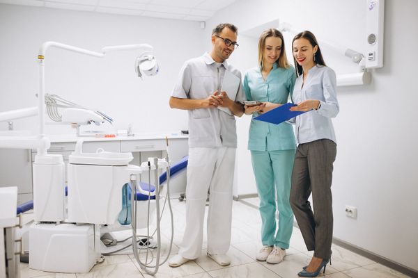 Líder médico, así podés gestionar las emociones de colaboradores durante COVID-19