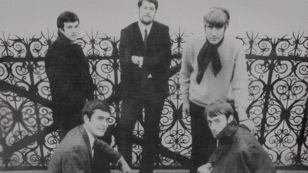 Group photo of band Ice