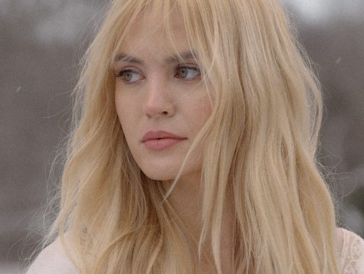 Zandi Holup has Clean Wings