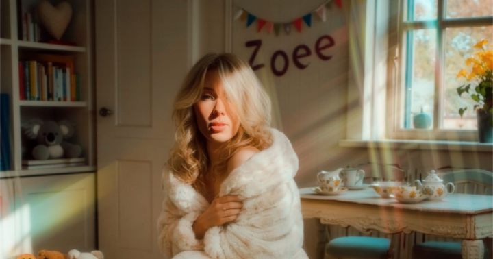 Zoee Did it Again with Hand Me Downs!