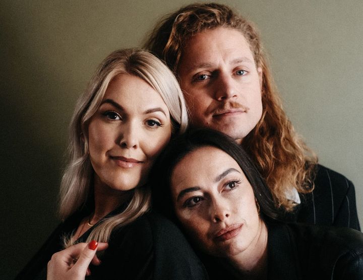 Deja Vu* by The Wandering Hearts