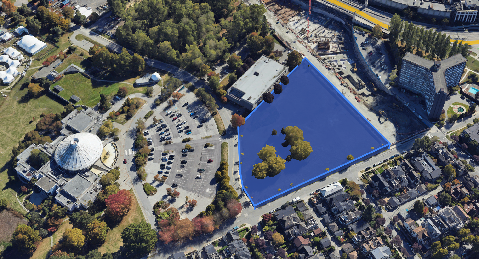 Overlay (blue) marking the boundaries of a grass field in Kitsilano, Vancouver