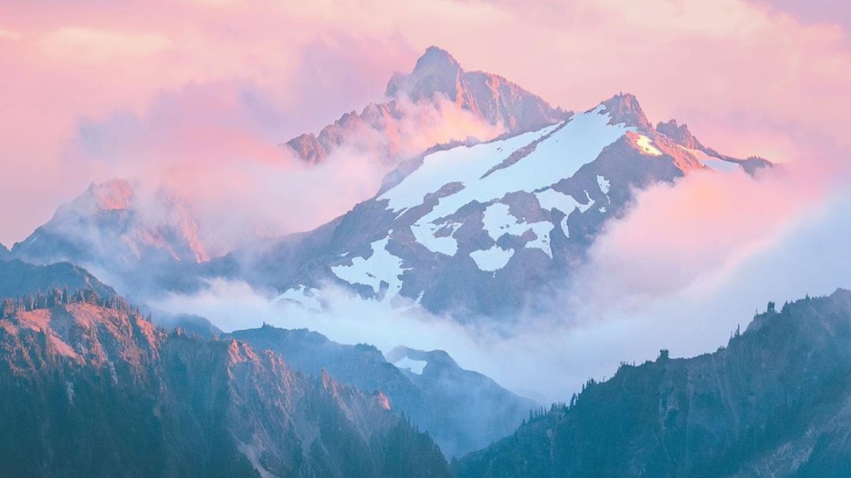 Selling the transformation: People don’t buy products, they buy possibility