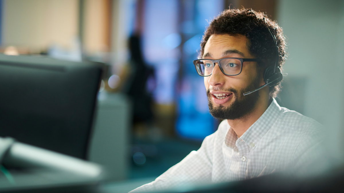 How to make AI work for your insurance company by rethinking customer service workflows