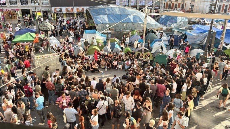 “Let Politics Begin": a Dispatch from Madrid’s Tenant Union