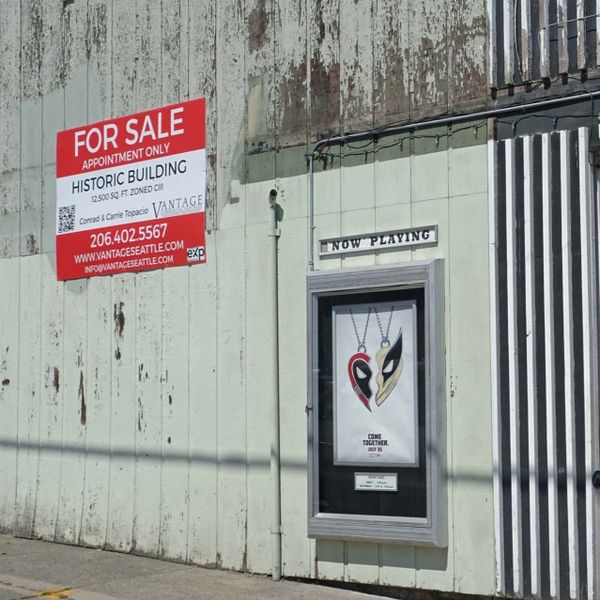 Port Townsend’s Uptown Theatre is for sale