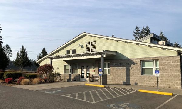 Jefferson County Sheriff’s Office a tan stone brick and beige plank building 