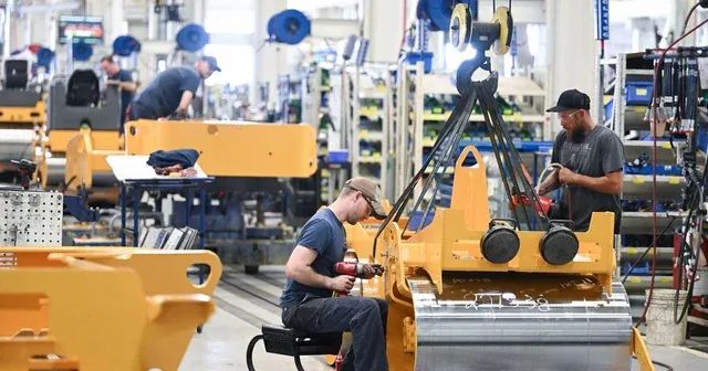 Resilience and Rebounds: The Canadian Economic Outlook for Q1