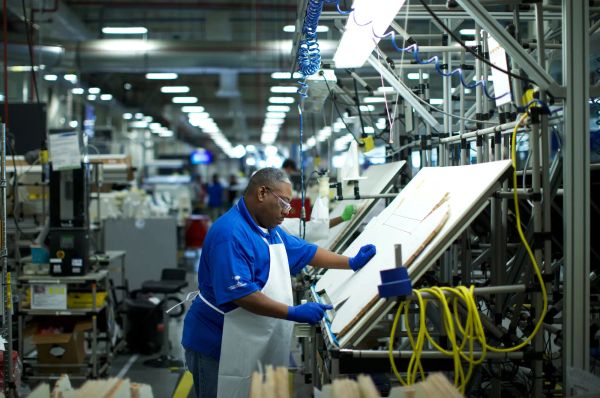 Canada’s manufacturing pulse slows slightly in November