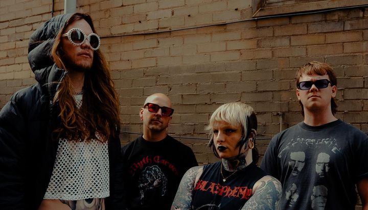 No Cure Forcing a Confrontation with the Modern Live Landscape