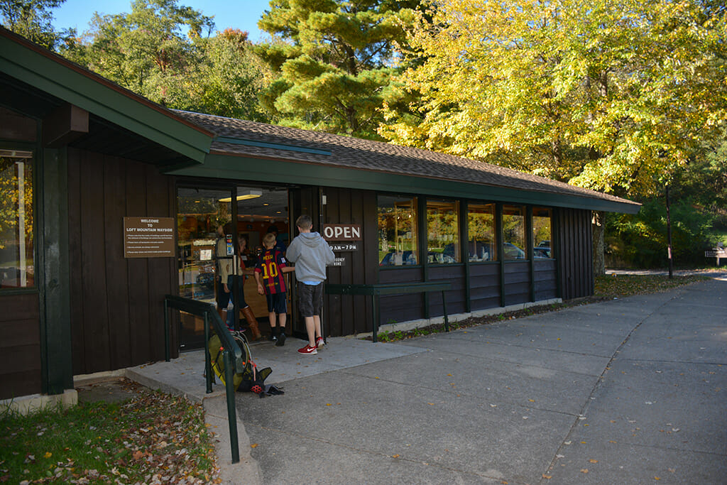 Skyline Drive wayside