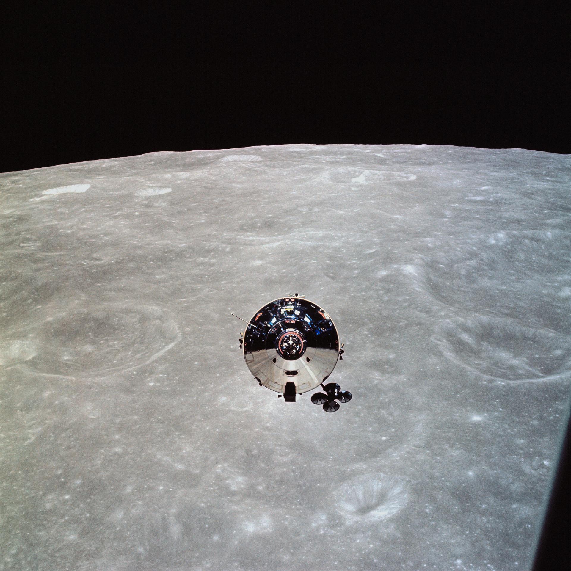 Apollo 10 CM