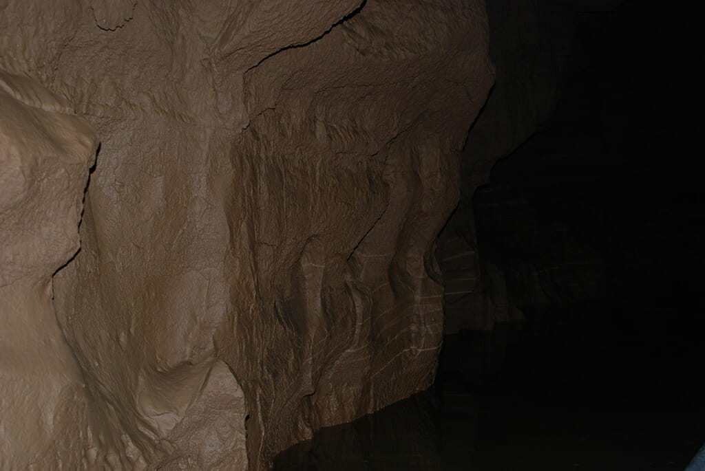Mud walls at Bluespring Caverns