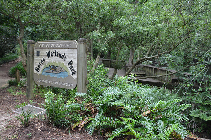 Entrance to Horne Wetland Par
