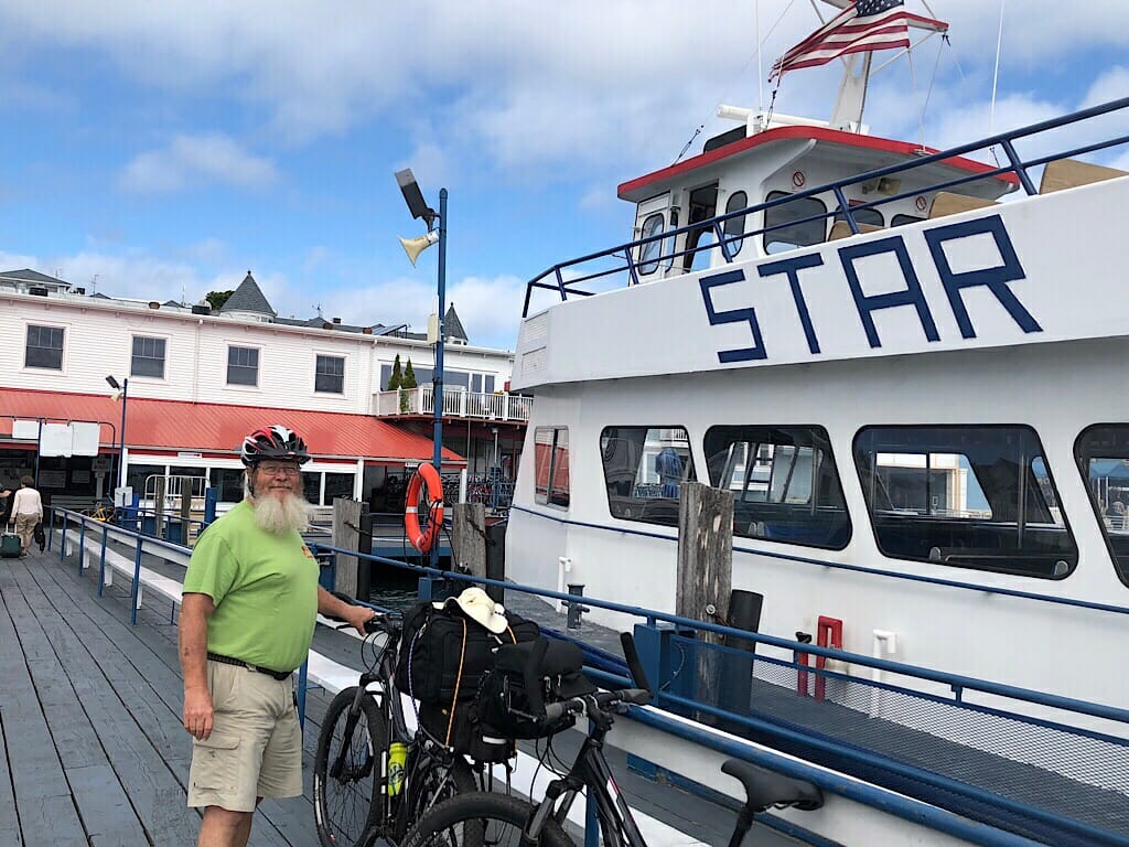 Carrying luggage on bike