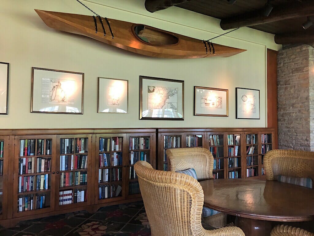 Mission Point Resort library