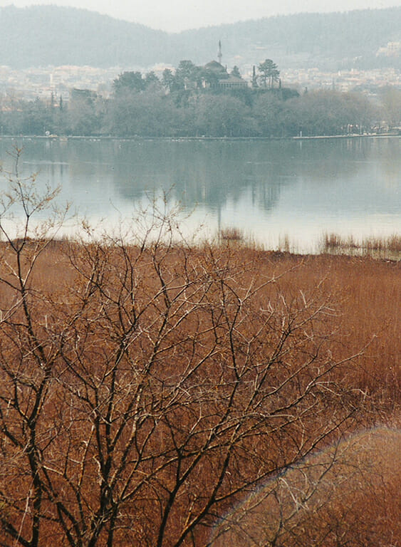 Nisí in Lake Pamvotis 