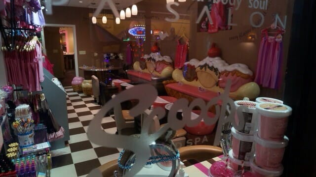 Kids spa Great Wolf Lodge