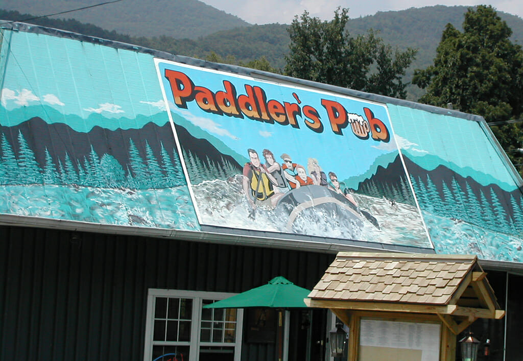 Paddlers Pub in Hot Springs