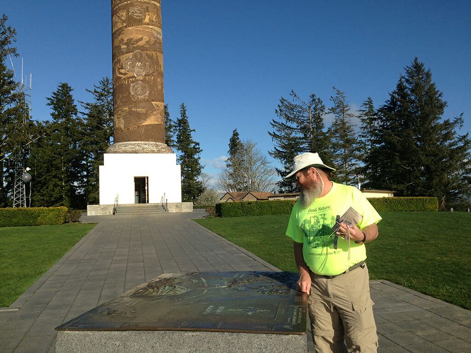 Orienting yourself at the Astoria Column