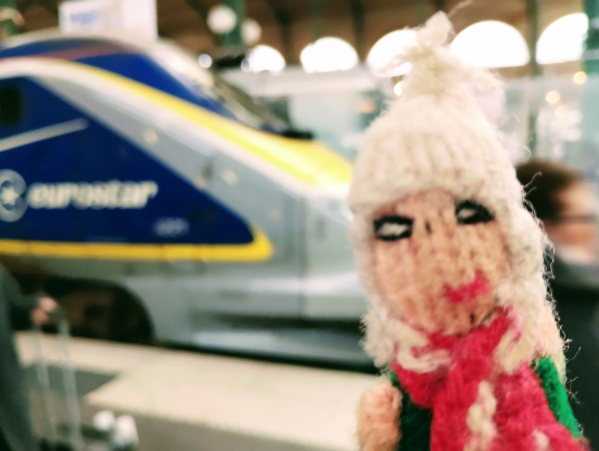 A slightly blurry puppet at the pointy end of an old-school Eurostar e300