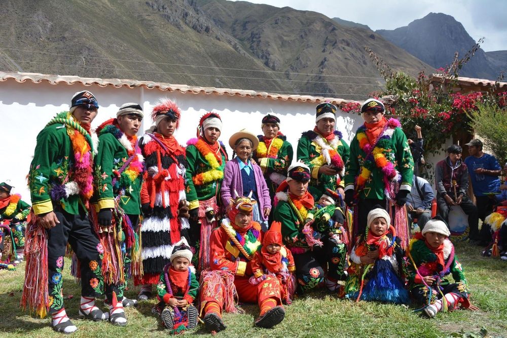 A Symphony of Generations: Unraveling the Legacy of the Zapata Family's Traditional Dance in Peru post image