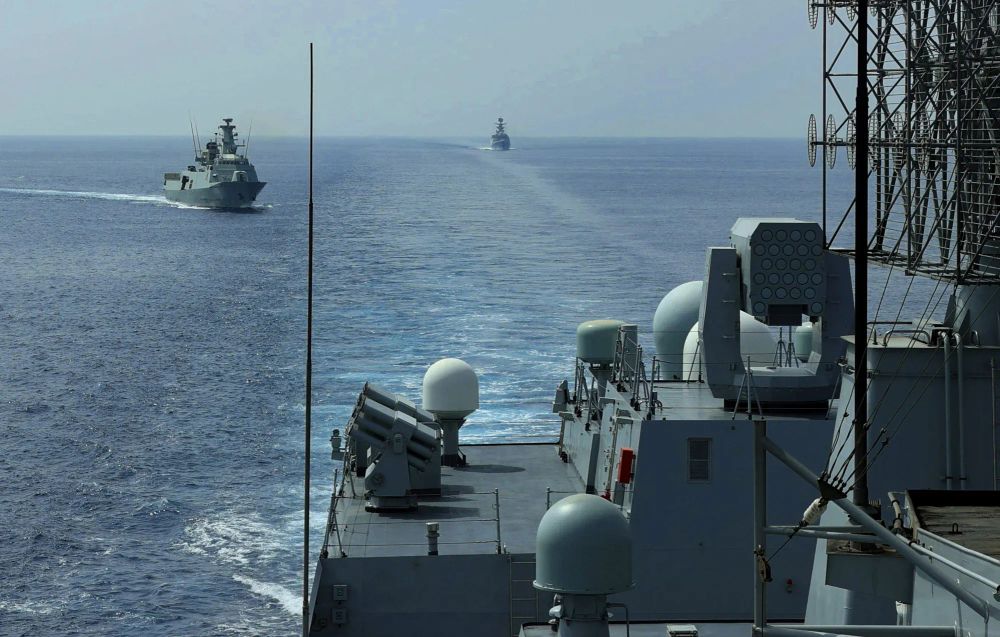 Strategic Maritime Maneuver: China Positions Six Warships in the Middle East Amidst Escalating Tensions post image
