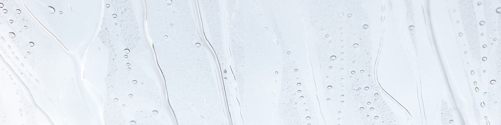 🥇  Ung forskare vinner Google Science Fair - hans metod tar bort åttiosju procent av mikroplaster från vårt vatten