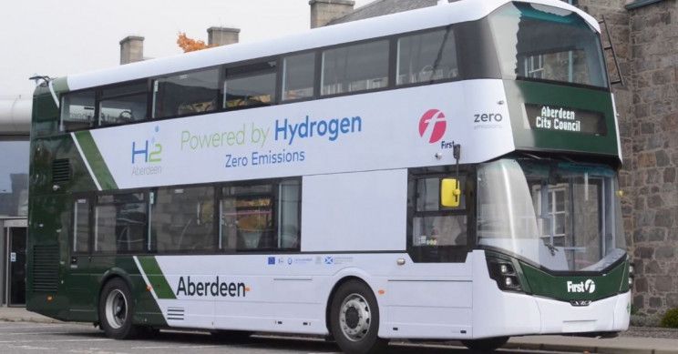 🚌 Första staden i världen att använda vätgasdrivna dubbeldäckare