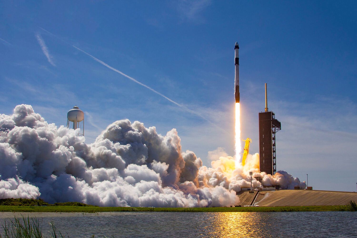 🚀 Den första privata besättningen har anlänt till ISS