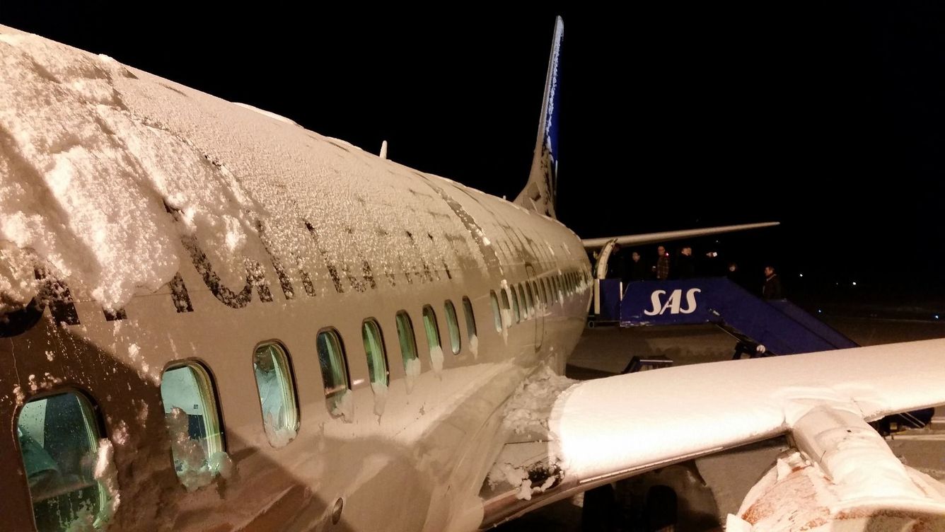 ✈ Forskare hittar ett hållbarare sätt att avisa flygplan