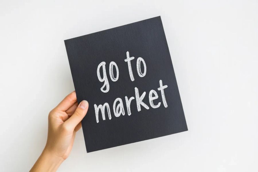 What is a go-to-market strategy: 8 starting tips