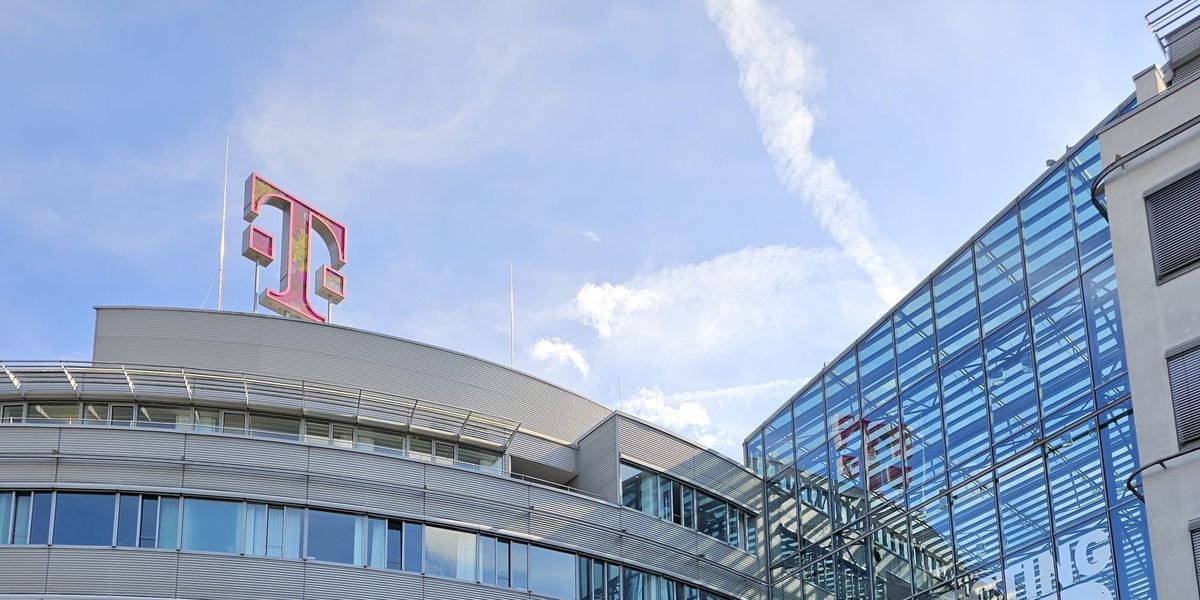 Europe's defence VC debut; ESG rules loom; Secondaries for impact; Family offices choose irrevocable trusts