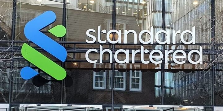 Family office hiring; Standard Chartered's €1bn; A16z's $15bn takeaways; New climate reporting rules