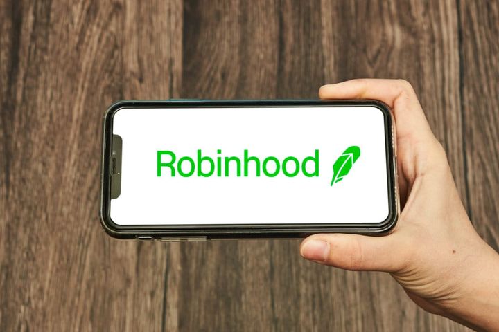 Public investors want a discount on VC, as Robinhood Ventures II shows