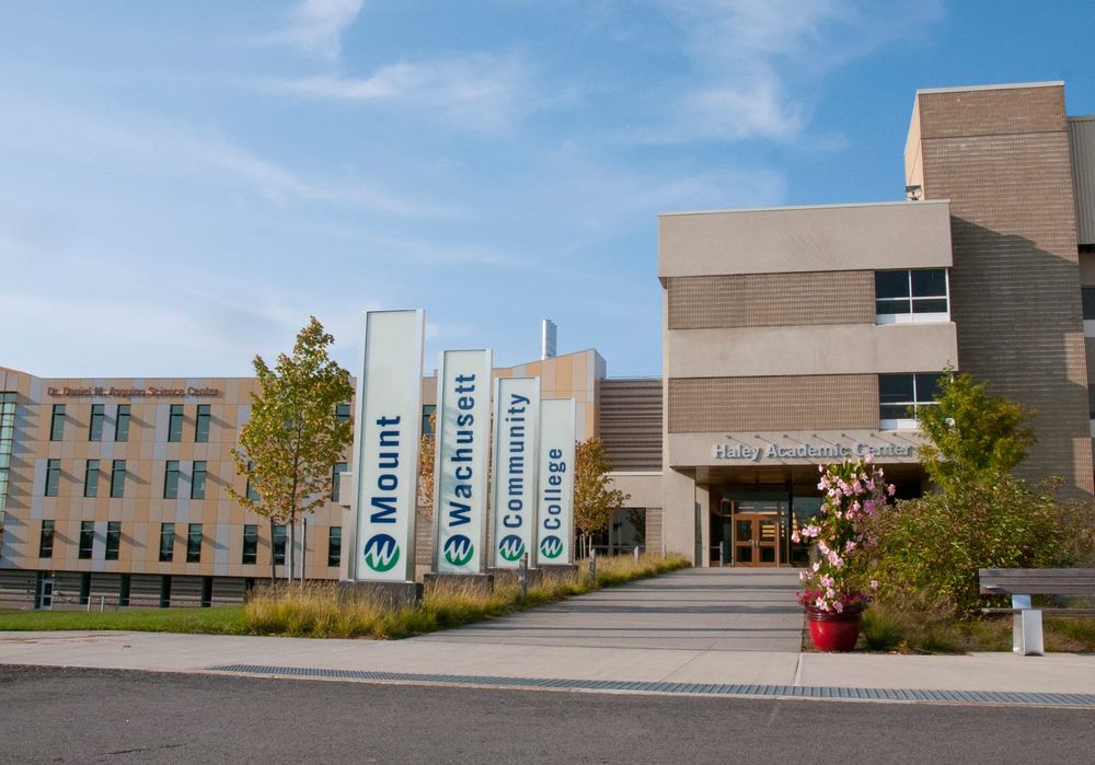 Massachusetts Community College Seeking Taxpayer-Funded Nude Models