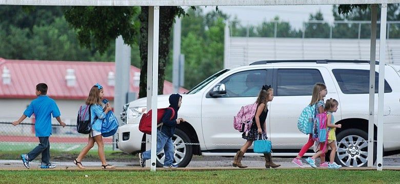 Poll: Low marks for grading teachers based on kids’ tests