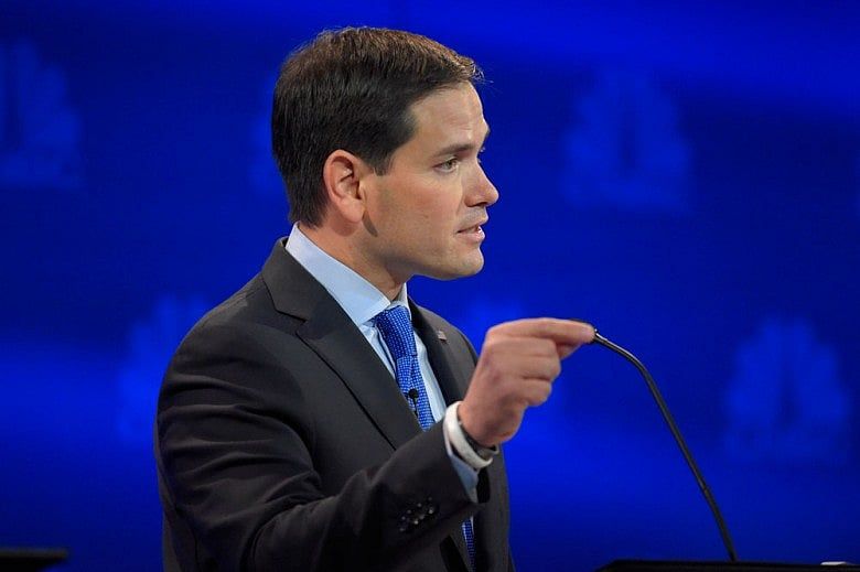Rubio rises, Bush and Trump plateau