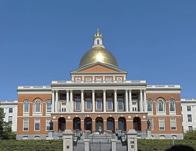 Charter school supporters balk as Senate passes education bill